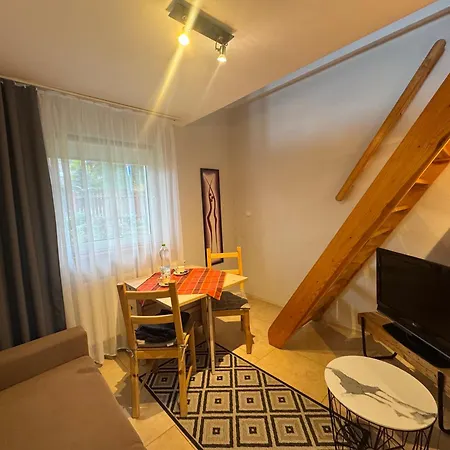 Cozy * イェレニャ・グーラ